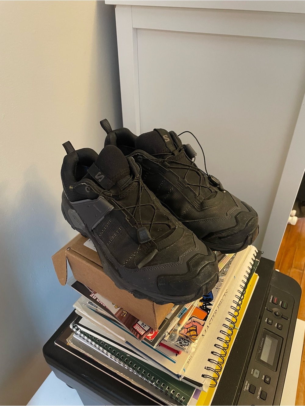 Men’s Salomon X Ultra 5 GORE-TEX hiking shoes